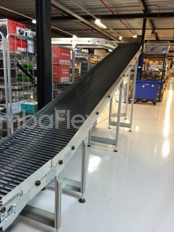 All-purpose spiral conveyor for medium to large products